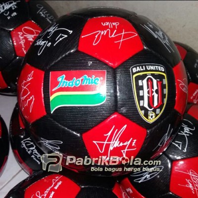 BALI UNITED